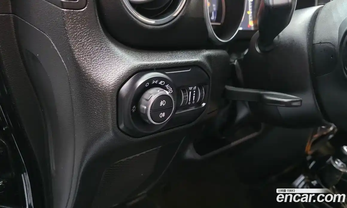 Jeep Wrangler 2022 2.0 Автомат в Москве № 609458, фото 14