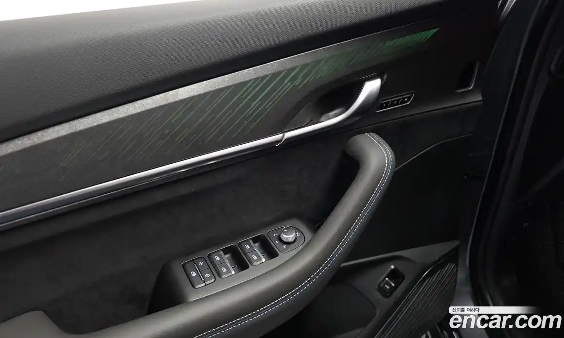 Renault Grand Koleos 2025 1.5 Автомат в Москве № 609631, фото 16