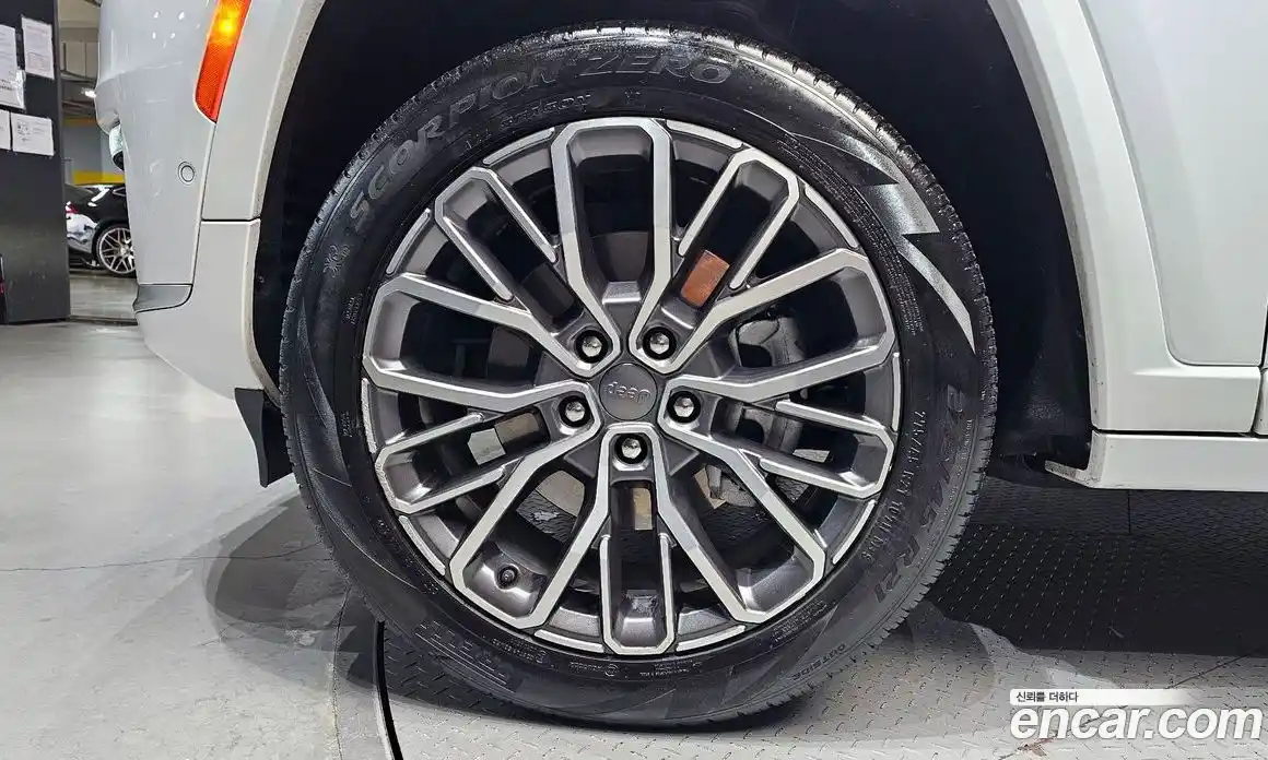 Jeep Cherokee 2022 3.6 Автомат в Москве № 609638, фото 5