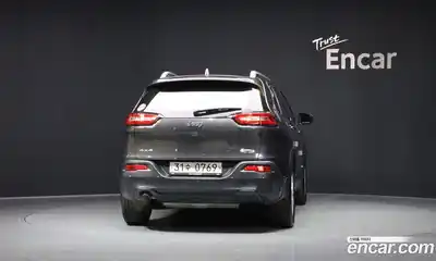 Jeep Cherokee 2016 2.4 Автомат в Москве № 609730, миниатюра 4
