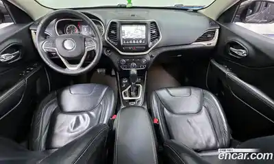 Jeep Cherokee 2016 2.4 Автомат в Москве № 609730, миниатюра 7