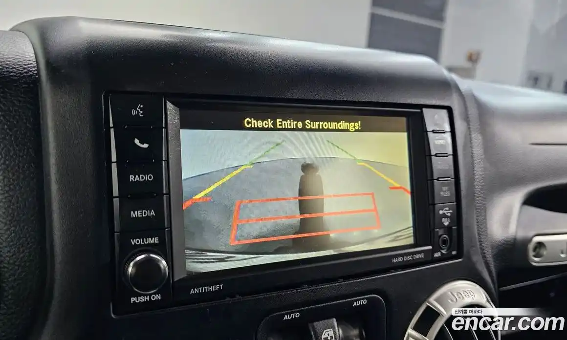 Jeep Wrangler 2014 2.8 Автомат в Москве № 609740, фото 16