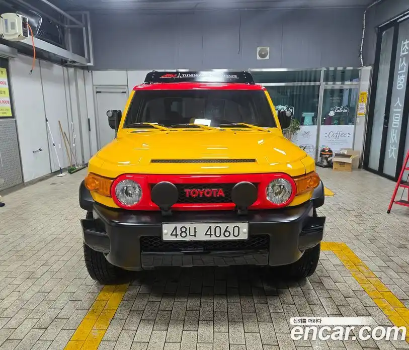 Toyota FJ Cruiser 2007 4.0 Автомат в Москве № 609944, фото 3