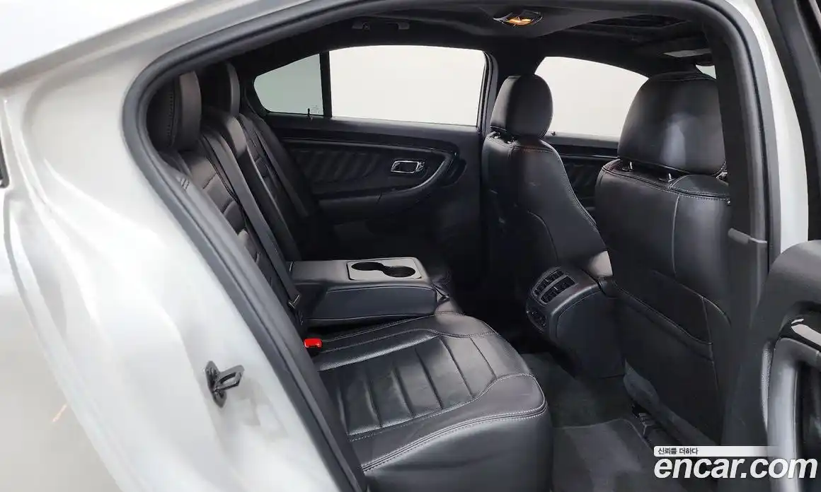 Ford Taurus 2015 3.5 Автомат в Москве № 610149, фото 12