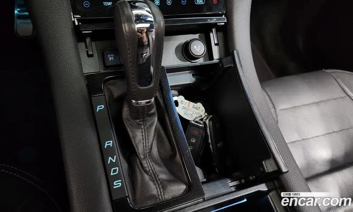 Ford Taurus 2015 3.5 Автомат в Москве № 610149, фото 9