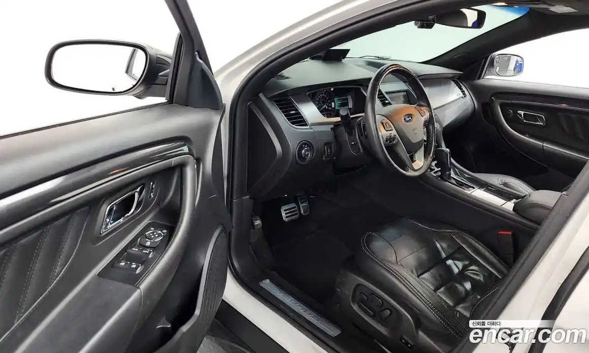 Ford Taurus 2015 3.5 Автомат в Москве № 610149, фото 10
