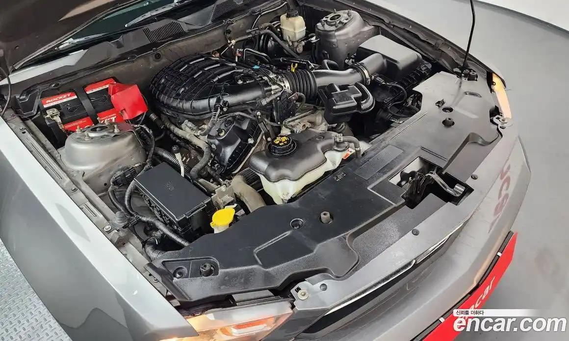 Ford Mustang 2011 3.7 Автомат в Москве № 610249, фото 6