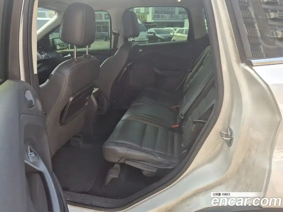 Ford Kuga 2017 2.0 Автомат в Москве № 610381, фото 10