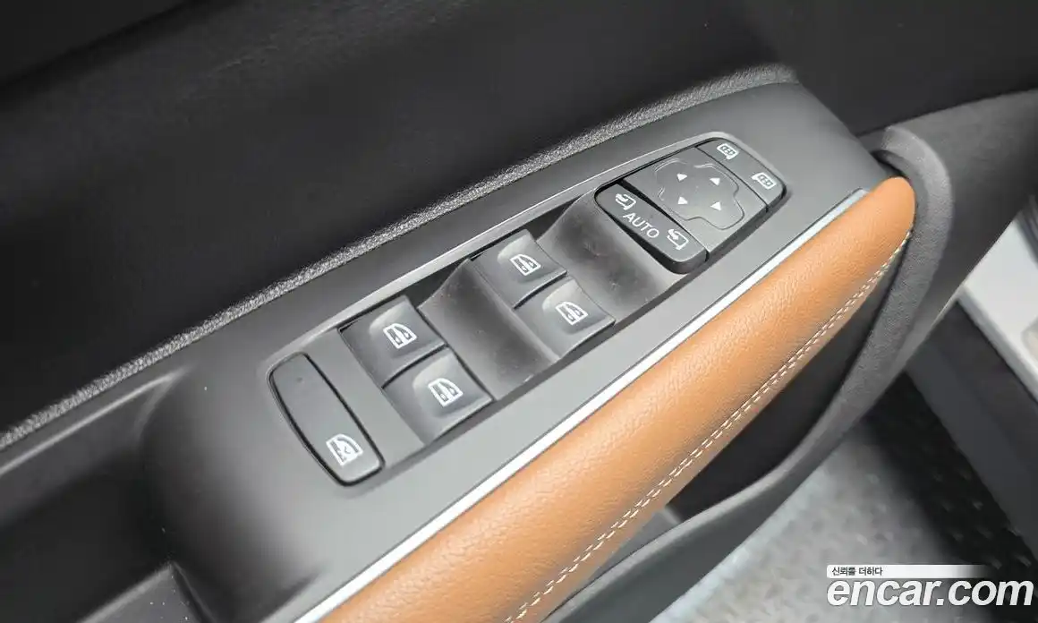 Renault QM6 2023 2.0 Автомат в Москве № 610567, фото 14