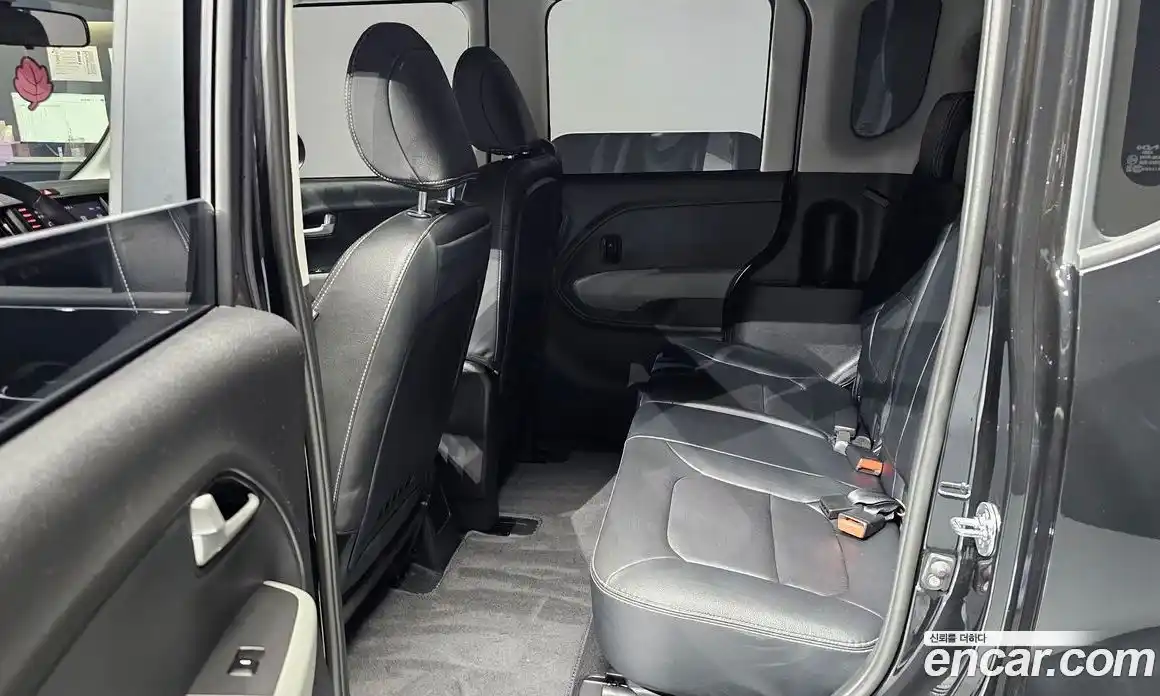 Kia Ray 2025 1.0 Автомат в Москве № 611112, фото 12