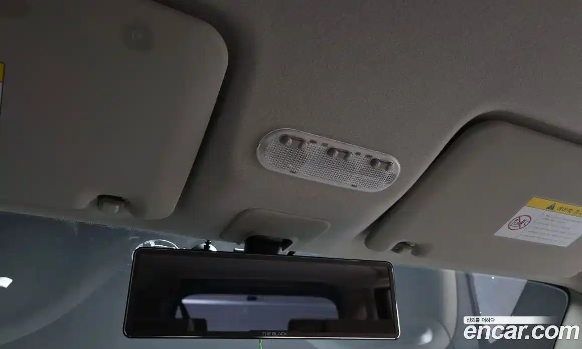 Nissan Cube 2011 1.8 Автомат в Москве № 611279, фото 19