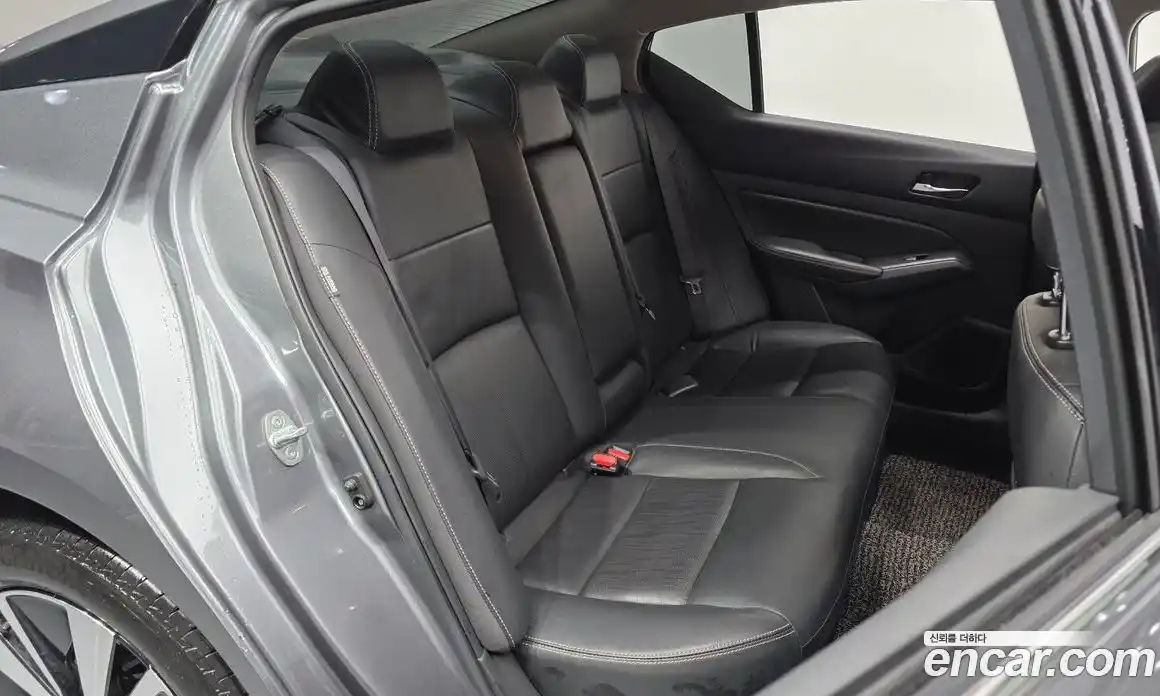 Nissan Altima 2019 2.5 Автомат в Москве № 611300, фото 12