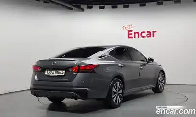 Nissan Altima 2019 2.5 Автомат в Москве № 611300, миниатюра 2