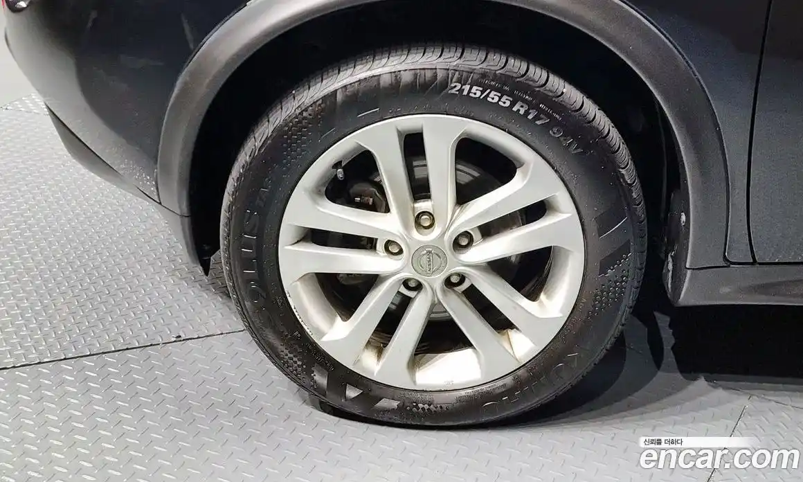 Nissan Juke 2014 1.6 Автомат в Москве № 611331, фото 5