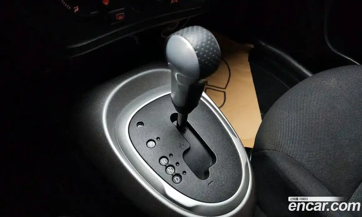 Nissan Juke 2014 1.6 Автомат в Москве № 611331, фото 9