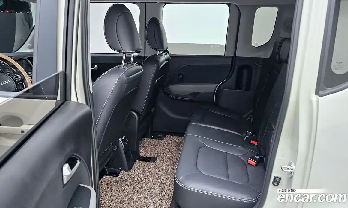 Kia Ray 2023 1.0 Автомат в Москве № 612481, фото 13