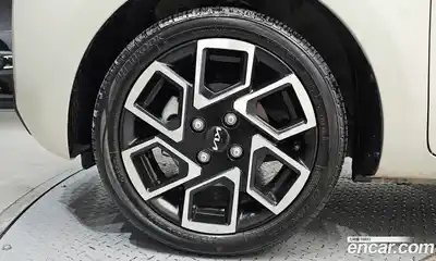 Kia Ray 2023 1.0 Автомат в Москве № 612481, миниатюра 5