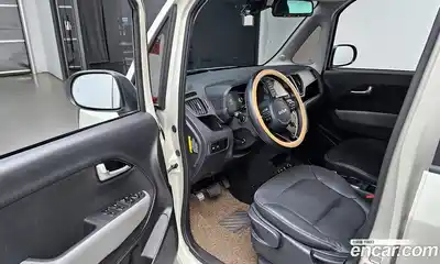 Kia Ray 2023 1.0 Автомат в Москве № 612481, миниатюра 10