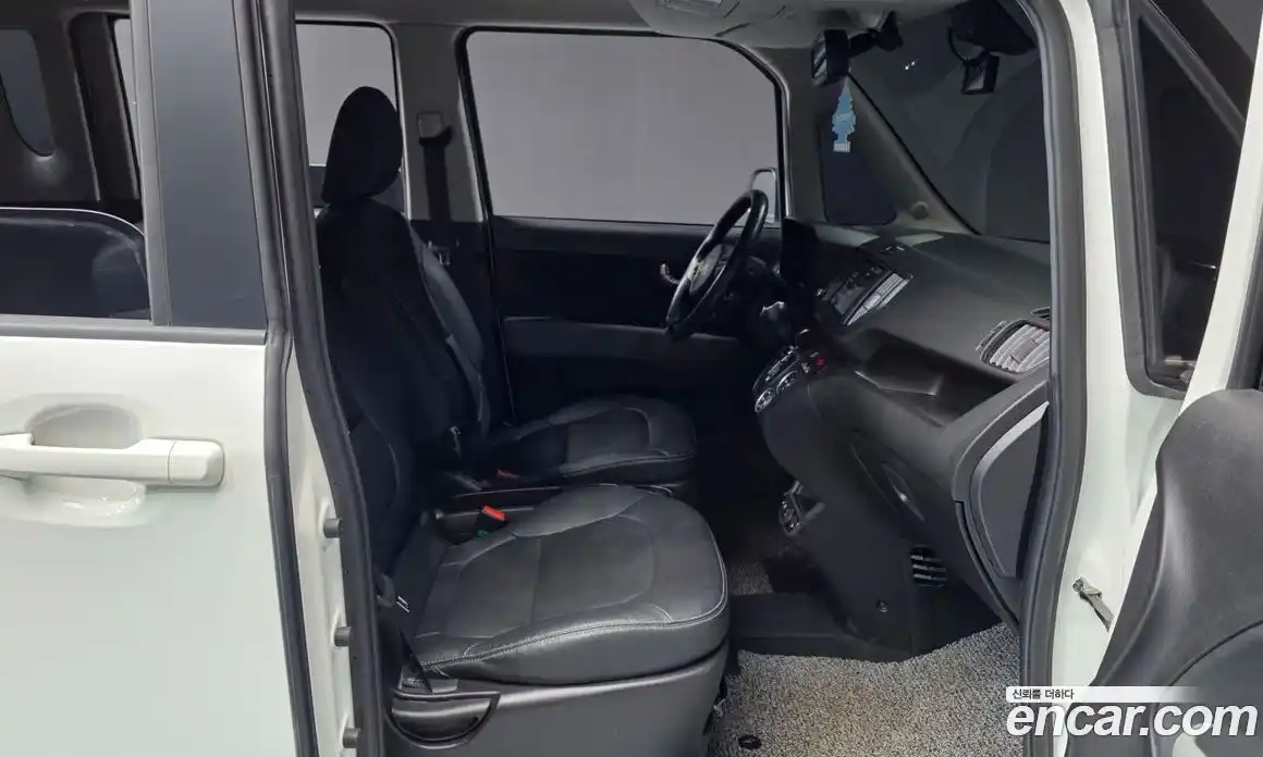 Kia Ray 2024 1.0 Автомат в Москве № 612506, фото 10