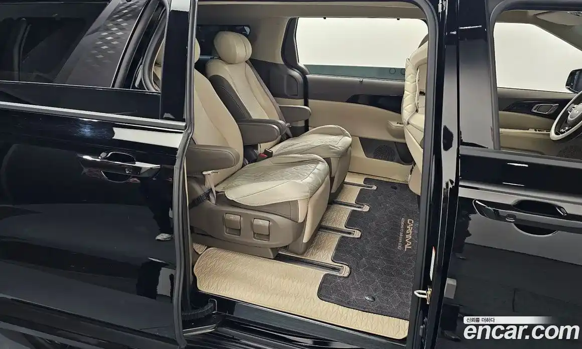 Kia Canival 2025 3.5 Автомат в Москве № 612794, фото 12