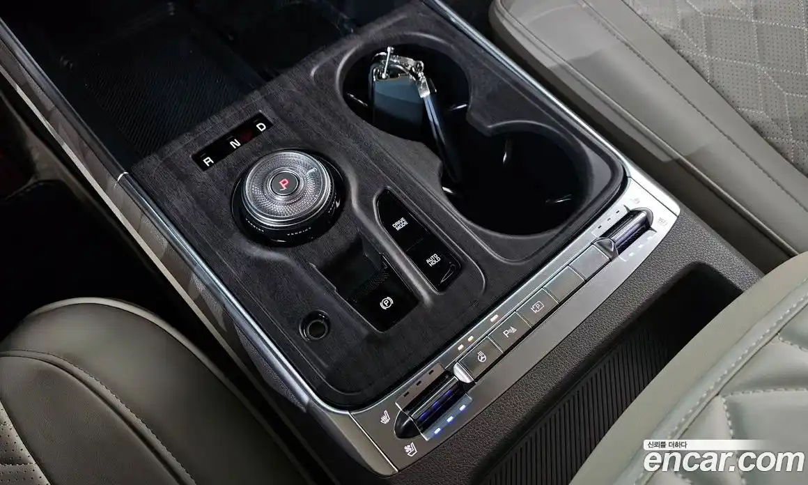 Kia Canival 2025 3.5 Автомат в Москве № 612794, фото 9