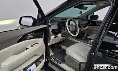 Kia Canival 2025 3.5 Автомат в Москве № 612794, миниатюра 10