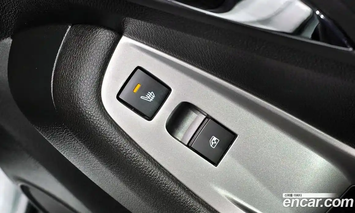 Chevrolet Orlando 2016 2.0 Автомат в Москве № 613045, фото 19