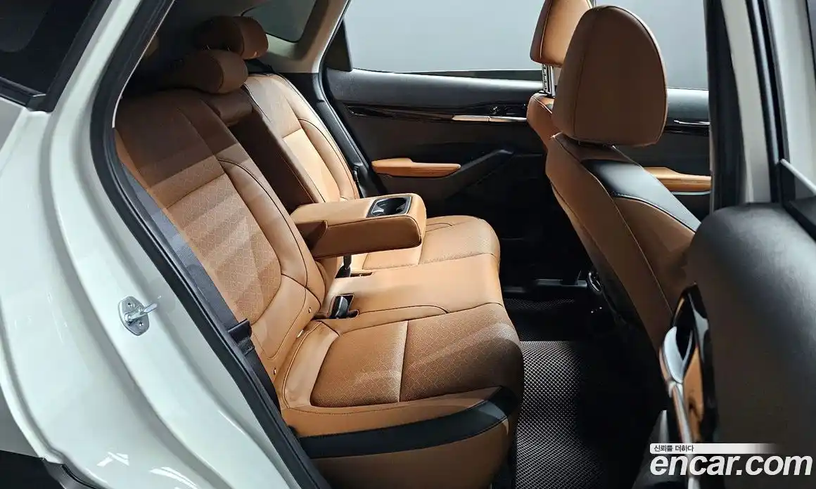 Kia Seltos 2023 1.6 Автомат в Москве № 613103, фото 12