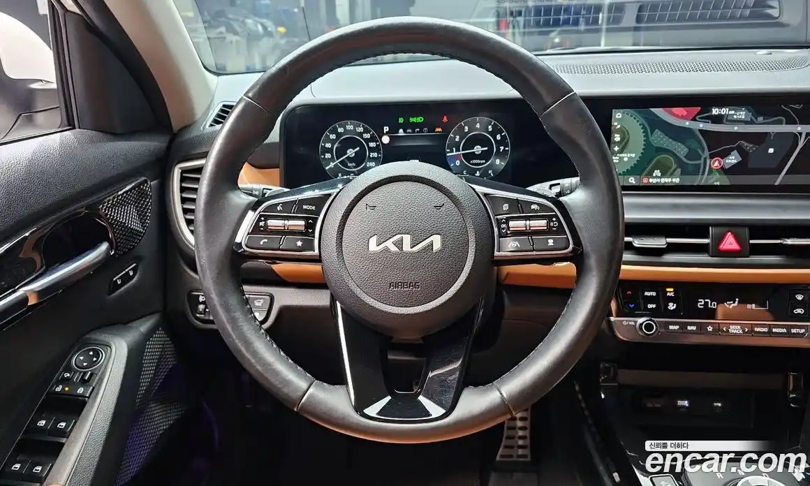 Kia Seltos 2023 1.6 Автомат в Москве № 613103, фото 14