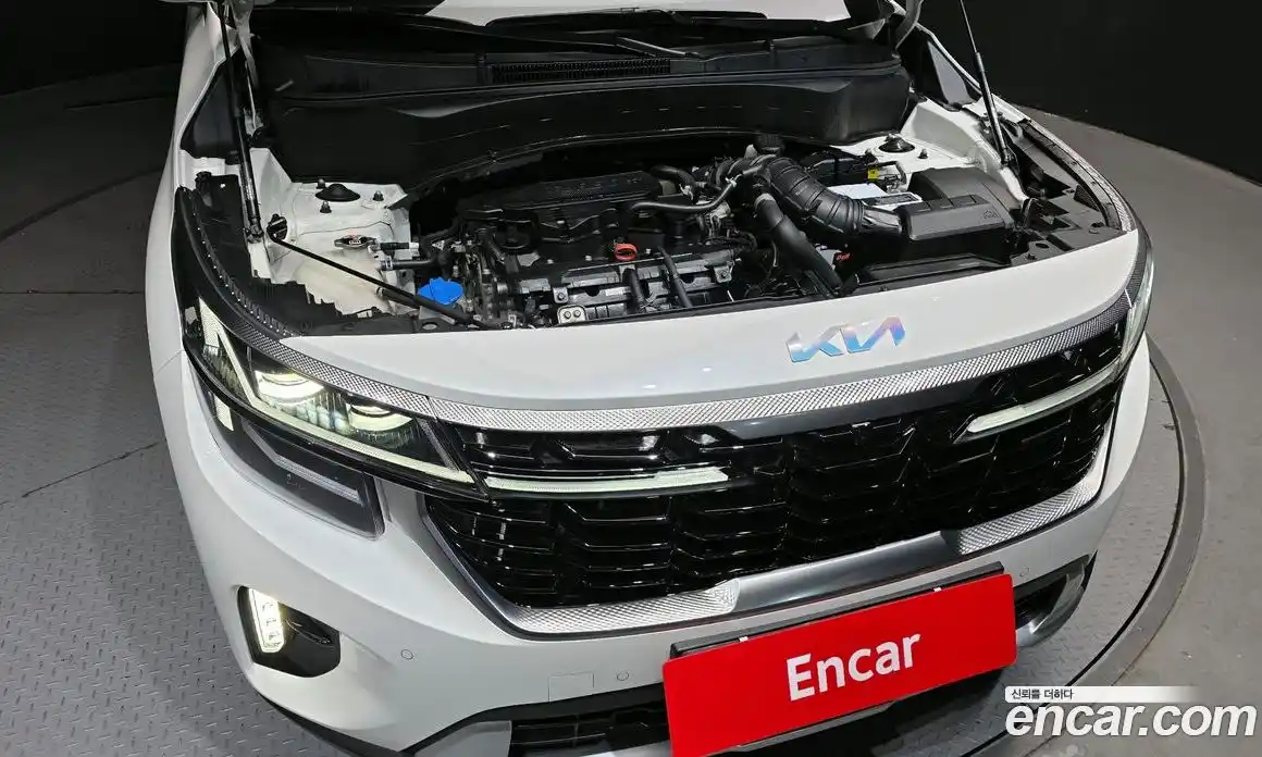 Kia Seltos 2023 1.6 Автомат в Москве № 613103, фото 6