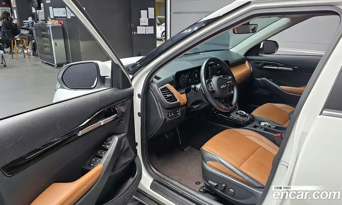 Kia Seltos 2023 1.6 Автомат в Москве № 613103, фото 10