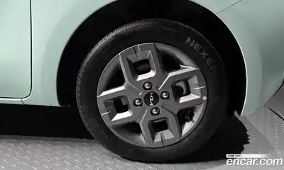 Kia Ray 2024 1.0 Автомат в Москве № 613122, миниатюра 5