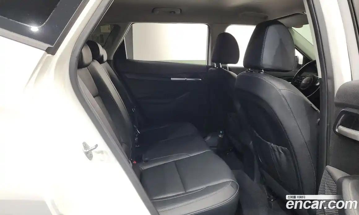 Kia Seltos 2024 1.6 Автомат в Москве № 613149, фото 12