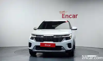 Kia Seltos 2024 1.6 Автомат в Москве № 613149, миниатюра 3