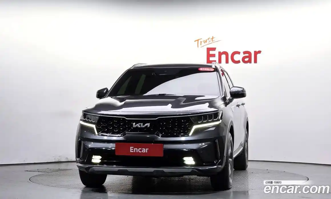 Kia Sorento 2023 1.6 Автомат в Москве № 613328, фото 2