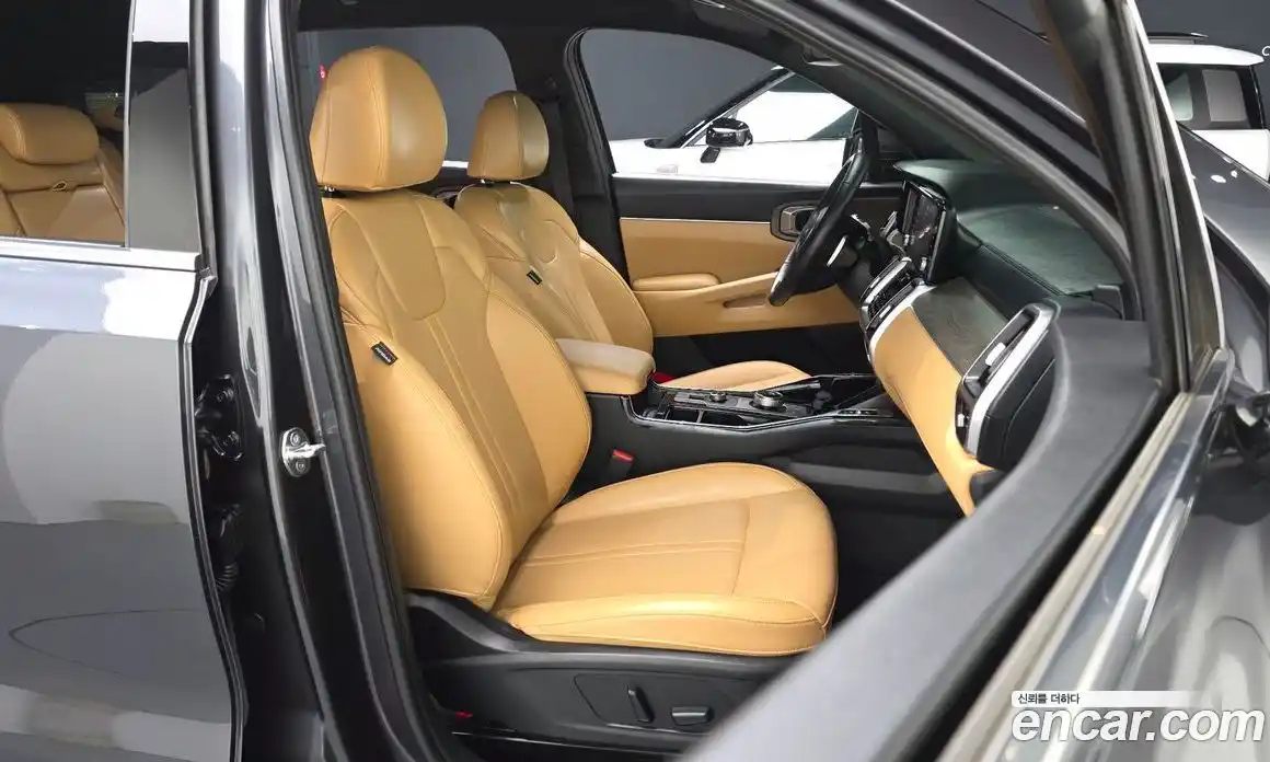 Kia Sorento 2023 1.6 Автомат в Москве № 613328, фото 9