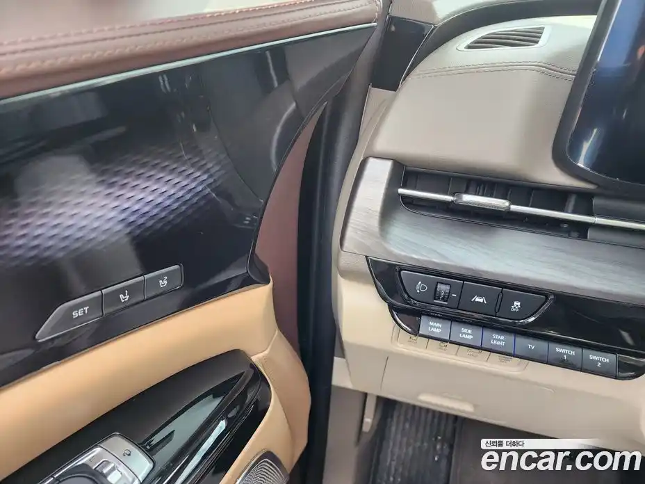 Kia Canival 2023 3.5 Автомат в Москве № 613559, фото 13