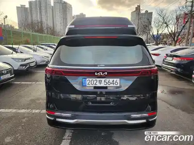 Kia Canival 2023 3.5 Автомат в Москве № 613559, миниатюра 4