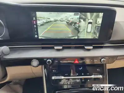 Kia Canival 2023 3.5 Автомат в Москве № 613559, миниатюра 9