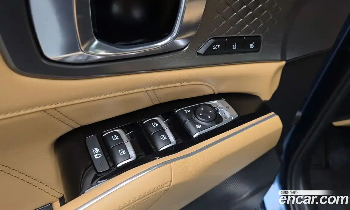 Kia Sorento 2023 1.6 Автомат в Москве № 613619, фото 11