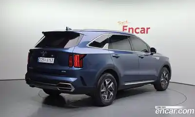 Kia Sorento 2023 1.6 Автомат в Москве № 613619, миниатюра 2