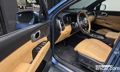 Kia Sorento 2023 1.6 Автомат в Москве № 613619, миниатюра 10