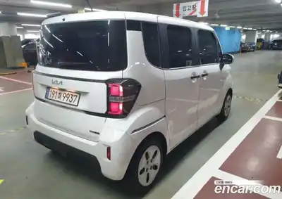 Kia Ray 2023 1.0 Автомат в Москве № 613623, миниатюра 6