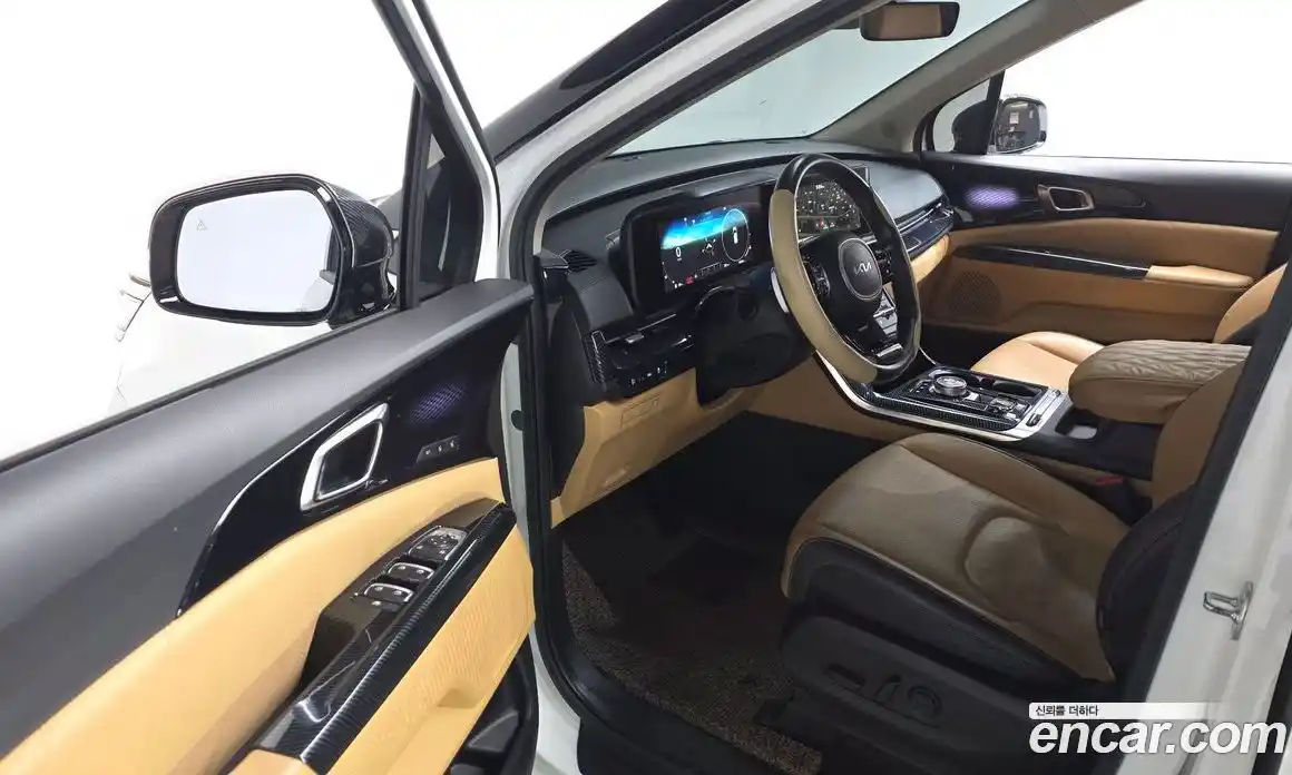 Kia Canival 2023 3.5 Автомат в Москве № 613698, фото 11