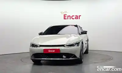 Kia EV6 2022 0.1 Автомат в Москве № 613821, миниатюра 3