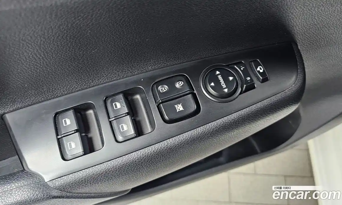 Kia Morning 2022 1.0 Автомат в Москве № 614047, фото 15