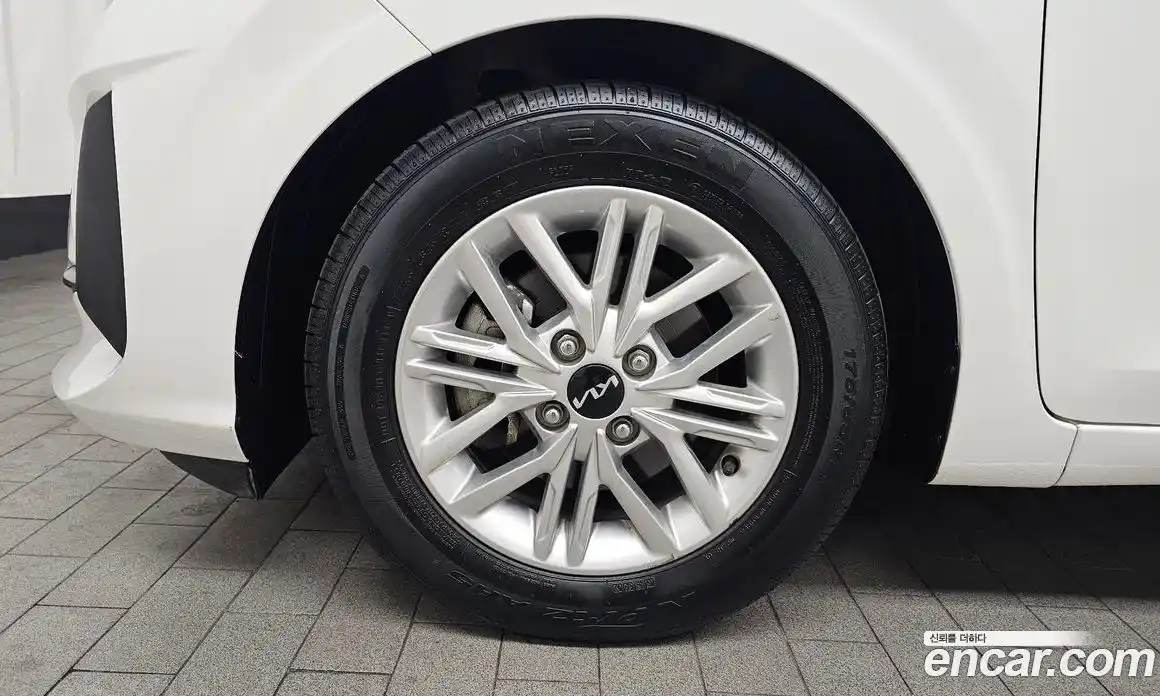 Kia Morning 2022 1.0 Автомат в Москве № 614047, фото 5