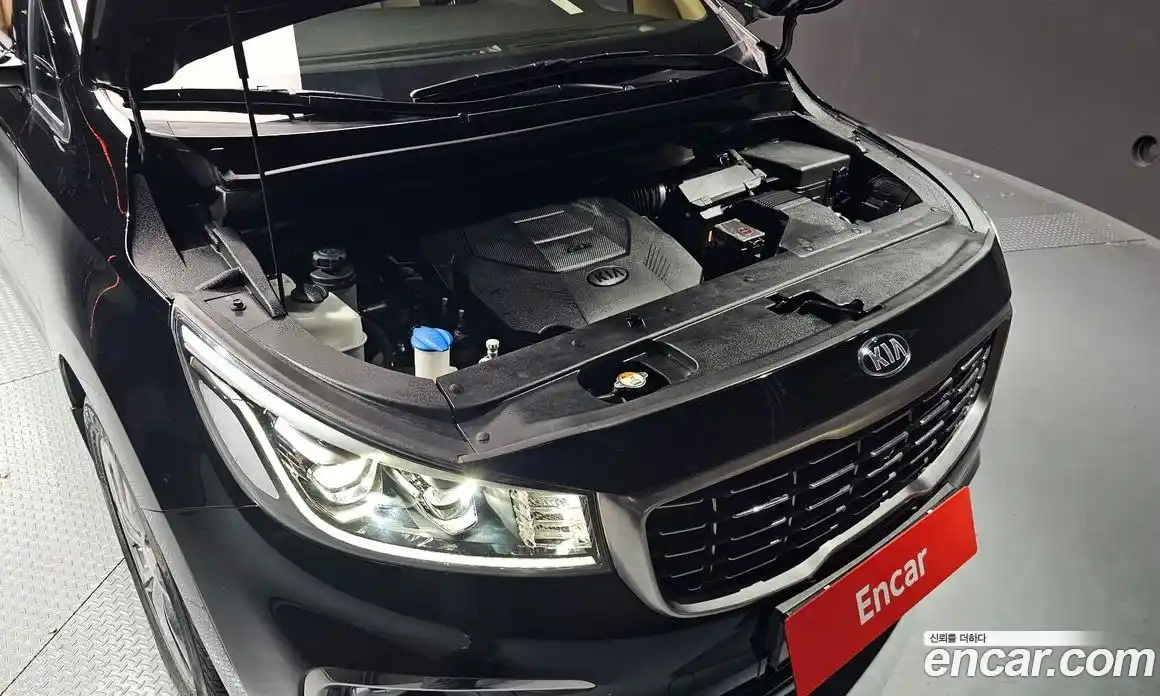 Kia Canival 2020 3.3 Автомат в Москве № 614051, фото 6