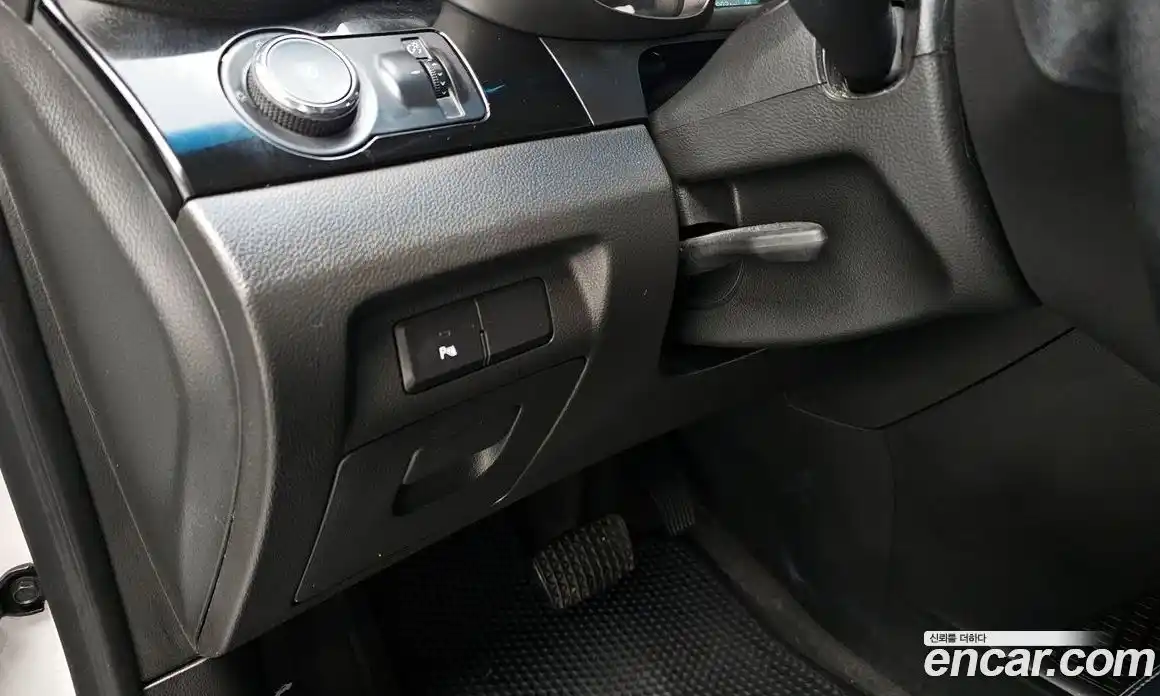 Chevrolet Orlando 2014 2.0 Автомат в Москве № 614184, фото 15