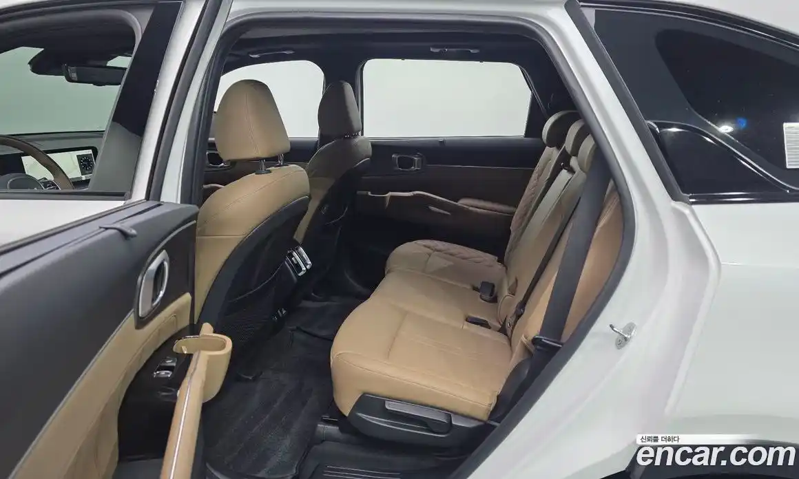 Kia Sorento 2024 1.6 Автомат в Москве № 614301, фото 11